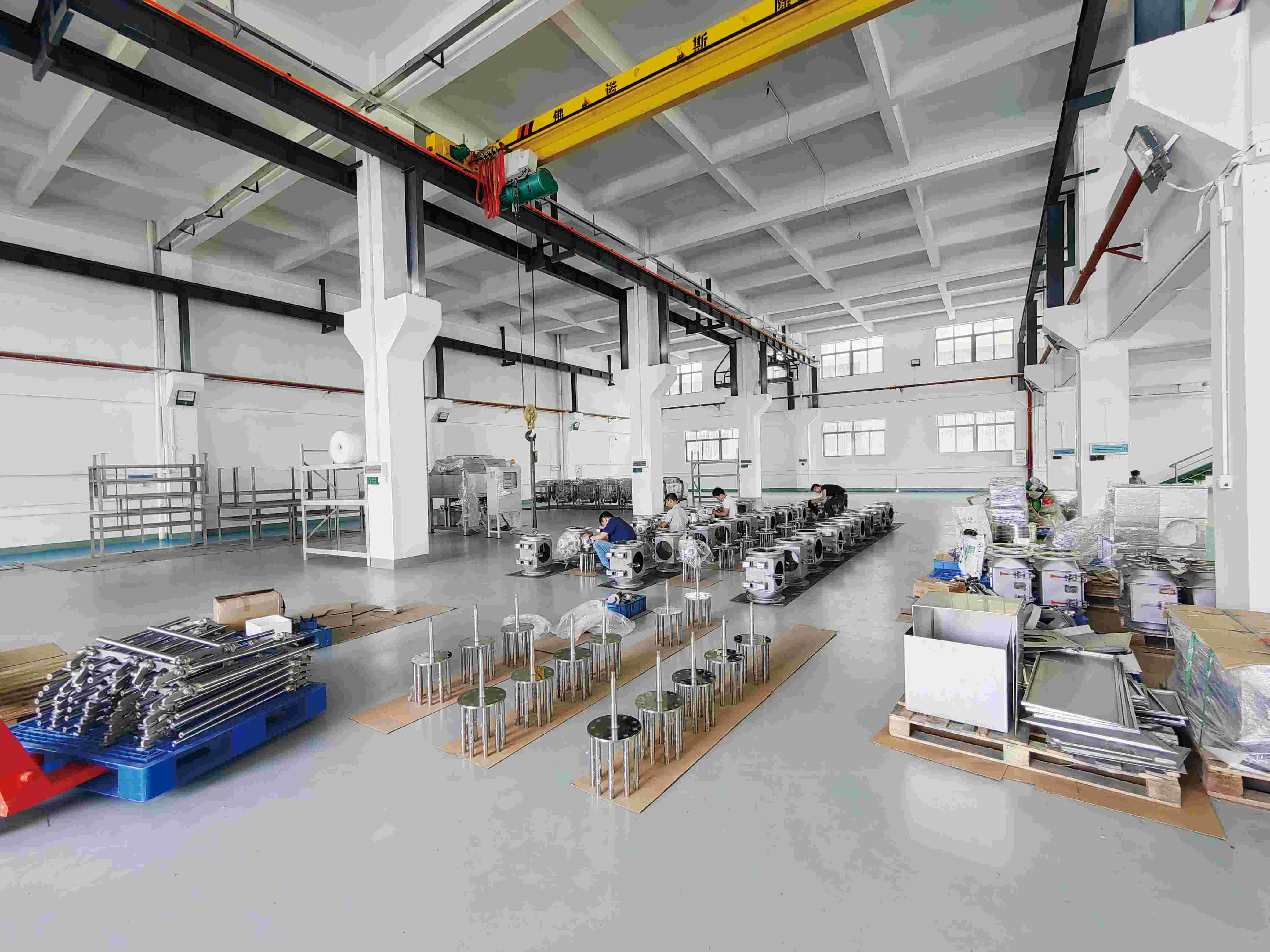 Як правильно вибрати засіб для видалення заліза з кварцового піску? Ось усе, що вам потрібно знати!