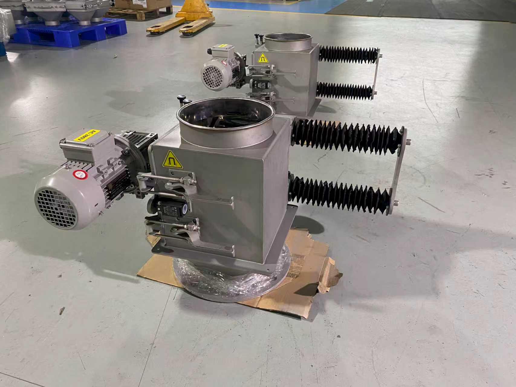 Втомилися від домішок заліза? Спробуйте повністю автоматичний роторний прасувальник!